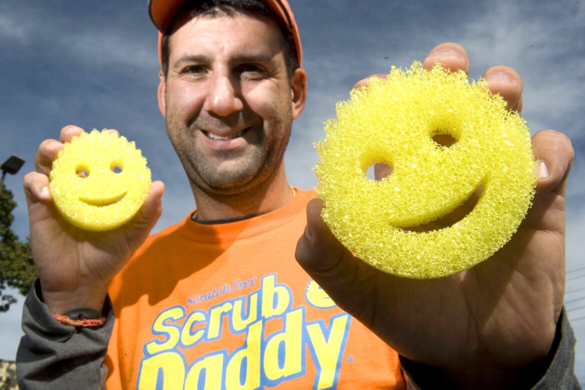 scrub daddy