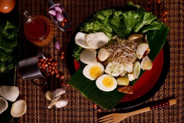 makanan khas indonesia - gado gado