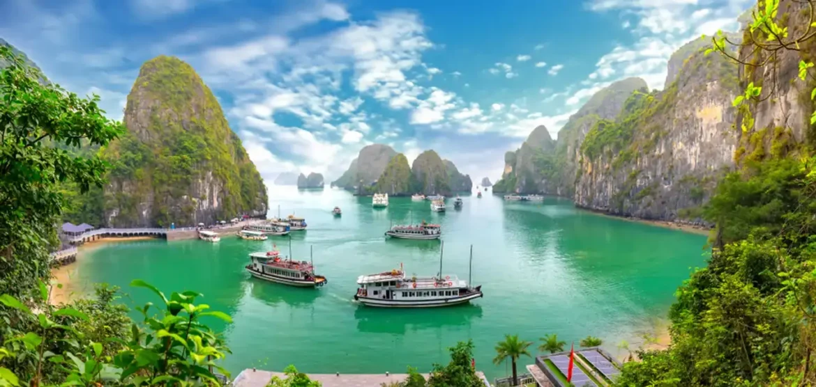 liburan di vietnam